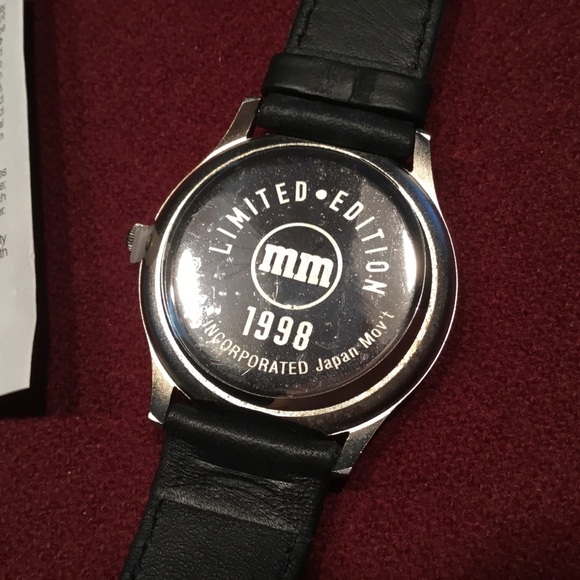 Limited edition 1998 m&m new in package watch, genuine leather band - Picture 5 of 8